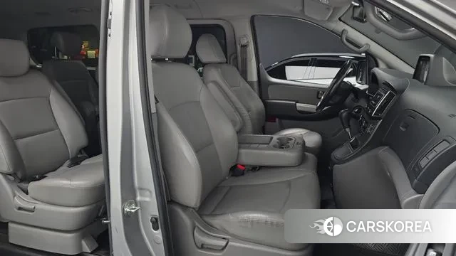 Hyundai The New Grand Starex id 3488846 из Кореи 20