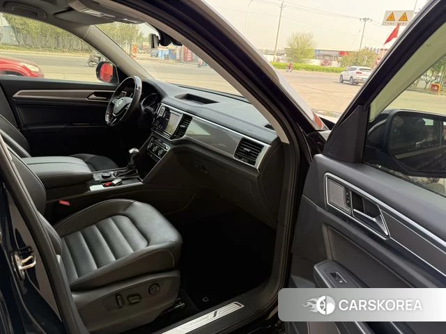 Volkswagen Tourang id 4253127 из Китая 20