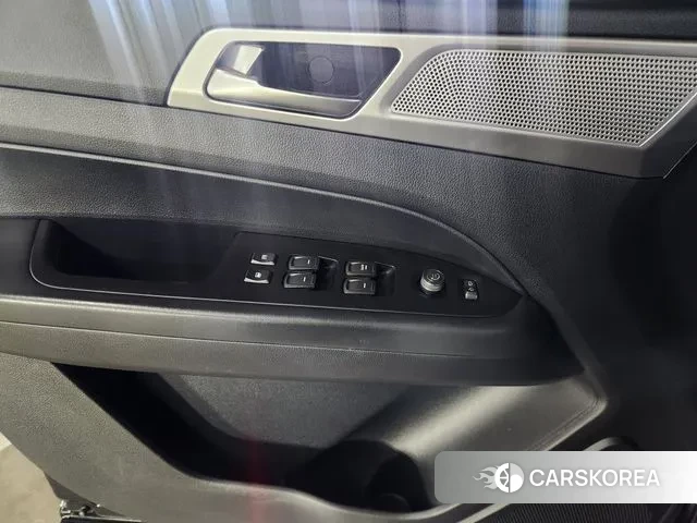 Ssangyong Rexton Sports id 3713976 из Кореи 20