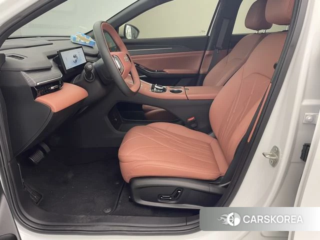 Geely Galaxy Galaxy L6 id 4240912 из Китая 16