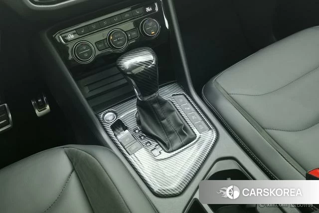 Volkswagen Tiguan L id 4290706 из Китая 24