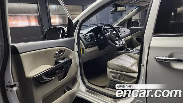 Kia The New Carnival id 2467329 из Кореи 20