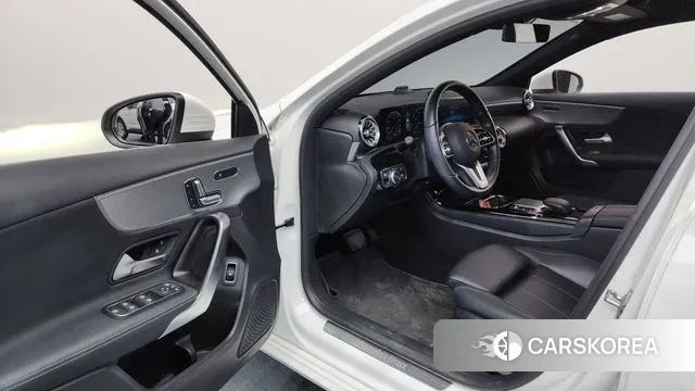 Mercedes-Benz A-Class W177 id 3379263 из Кореи 20