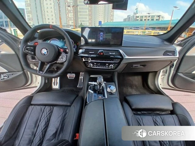BMW 5 Series (G30) id 4626491 из Кореи 20