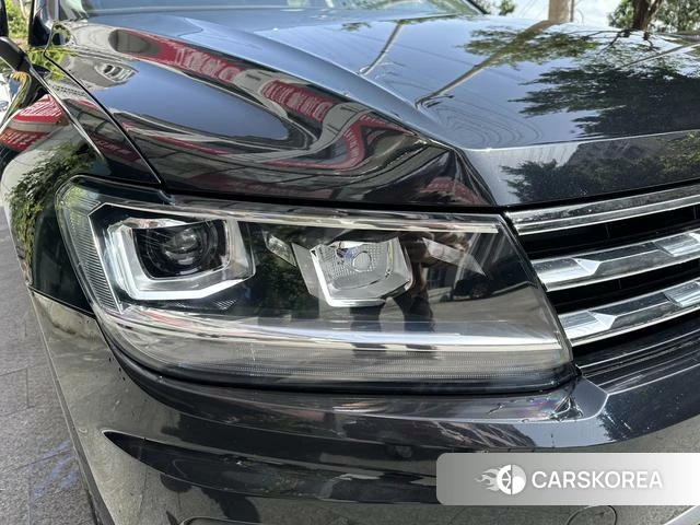 Volkswagen Tiguan L id 4297979 из Китая 11