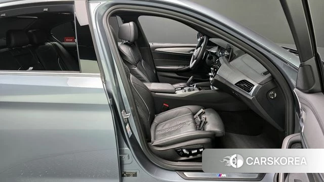 BMW 5 Series (G30) id 3801515 из Кореи 20