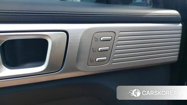 Hyundai Santa Fe (MX5) id 4206519 из Кореи 17