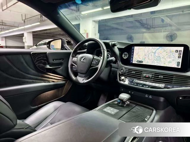 Lexus LS id 4261881 из Китая 22