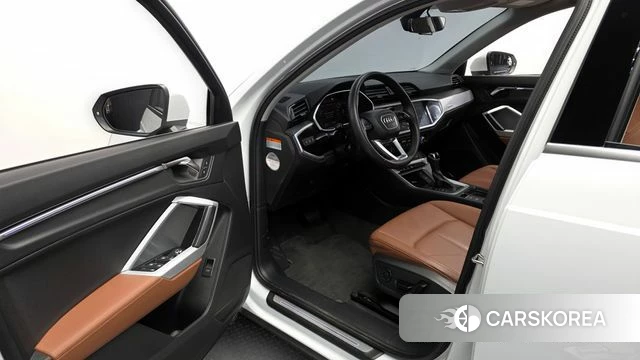 Audi Q3 (F3) id 4195278 из Кореи 33