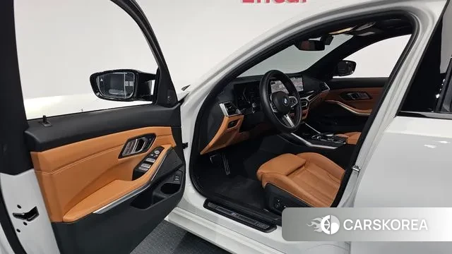 BMW 3 Series (G20) id 3644634 из Кореи 20