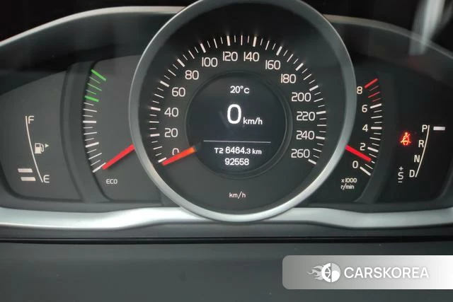 Volvo S60 id 3875992 из Китая 17