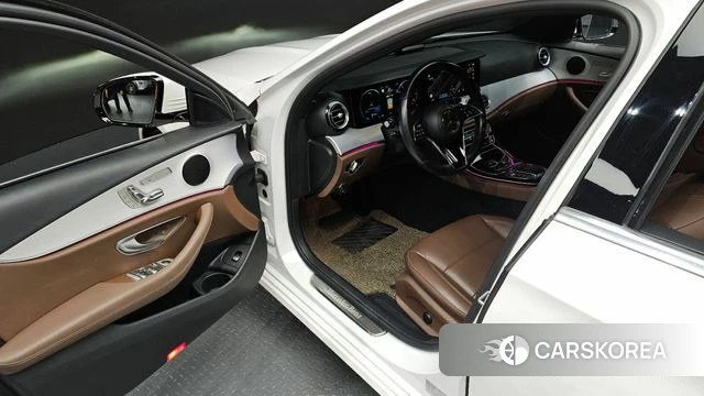 Mercedes-Benz E-Class W213 id 4250480 из Кореи 33