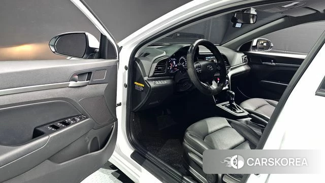 Hyundai The New Avante AD id 3965974 из Кореи 20