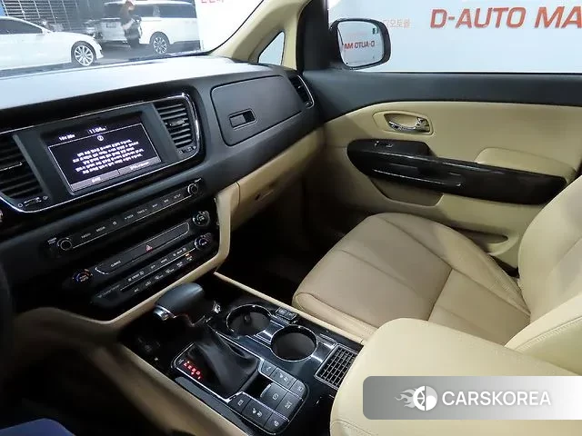 Kia The New Carnival id 3265088 из Кореи 20