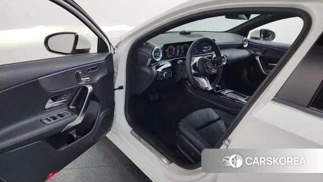 Mercedes-Benz A-Class W177 id 3624295 из Кореи 20