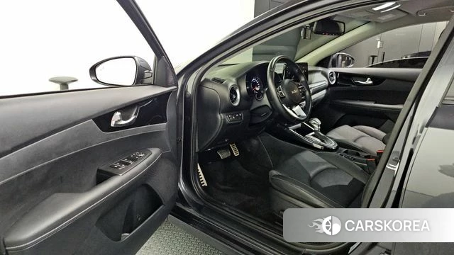 Kia The New K3 2nd generation id 3891394 из Кореи 20