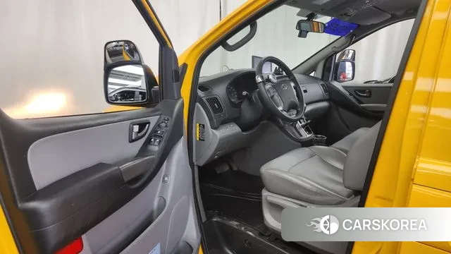 Hyundai The New Grand Starex id 3568369 из Кореи 20