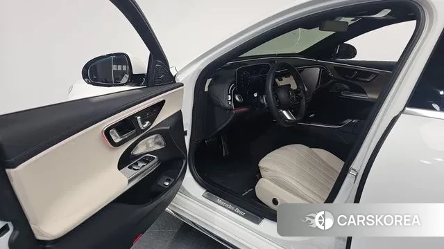 Mercedes-Benz E-Class W214 id 3711177 из Кореи 20