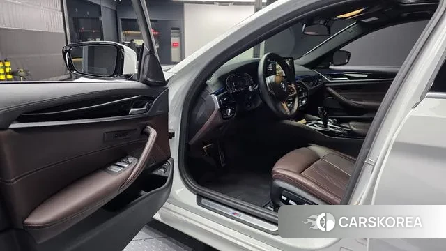 BMW 5 Series (G30) id 3721568 из Кореи 20