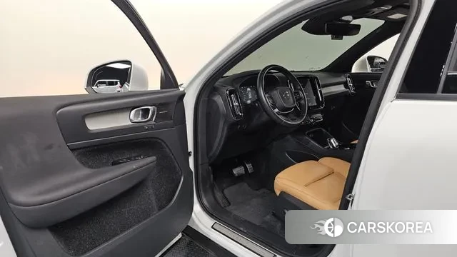 Volvo XC40 id 3601242 из Кореи 20