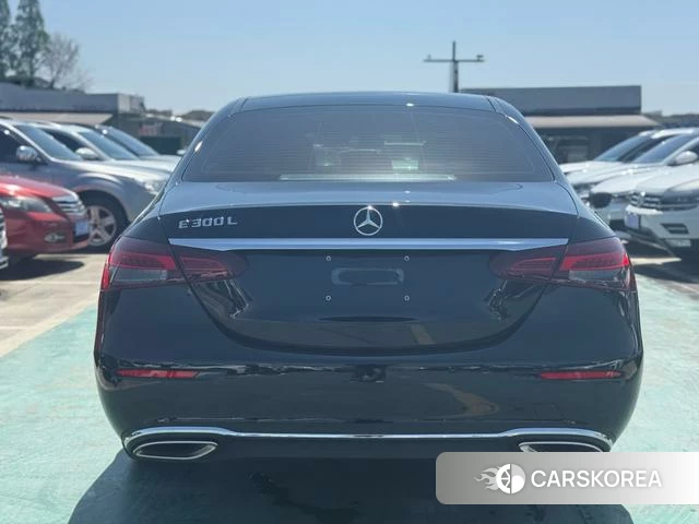 Mercedes-Benz E-class id 4314489 из Китая 15