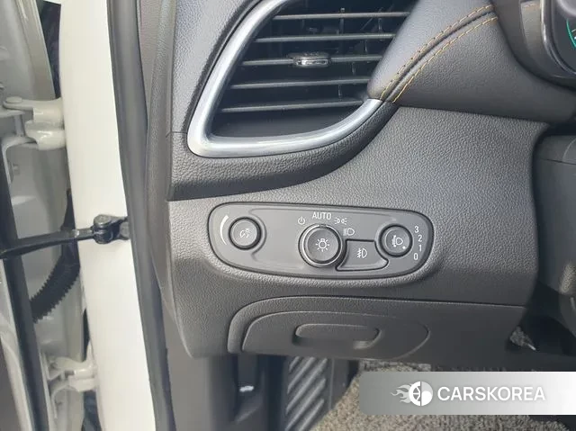 Chevrolet (GM Daewoo) The New Trax id 3029240 из Кореи 19