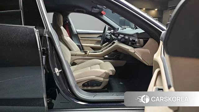 Porsche Taycan id 3136761 из Кореи 20