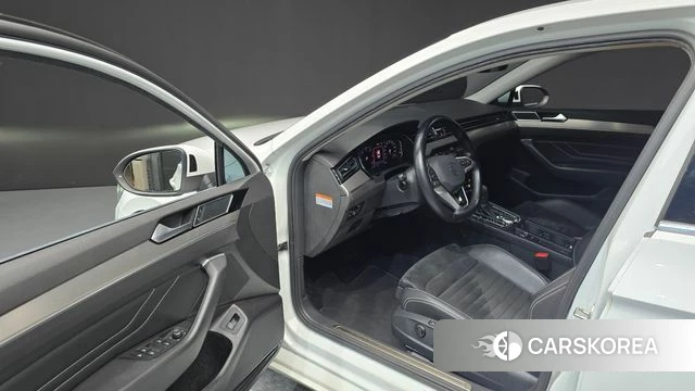 Volkswagen Passat GT (B8) id 4609506 из Кореи 30