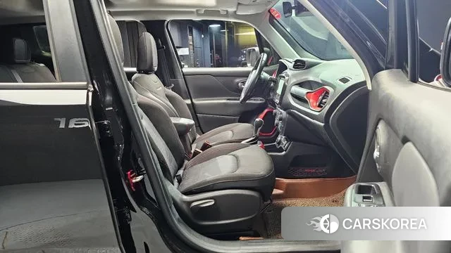 Jeep Renegade id 3439853 из Кореи 20