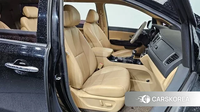 Kia The New Carnival id 3244135 из Кореи 20