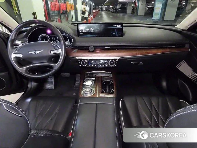 Genesis Electrified G80 (RG3) id 3165140 из Кореи 20