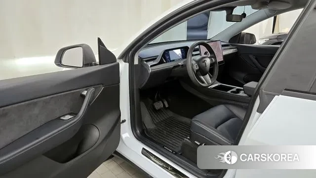 Tesla Model Y id 3059450 из Кореи 20