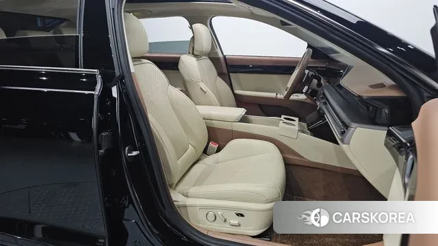 Hyundai Grandeur (GN7) id 3776545 из Кореи 20