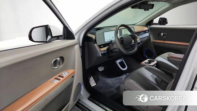 Hyundai Ionic 5 id 3806426 из Кореи 21