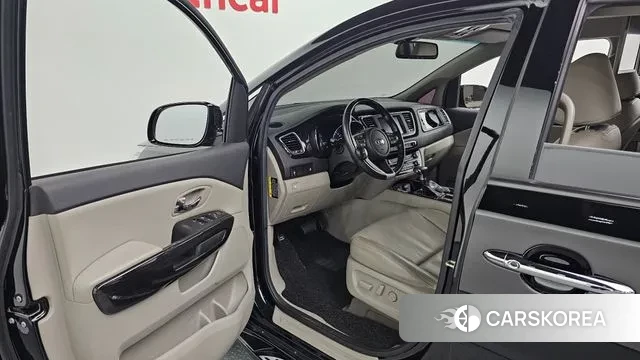 Kia The New Carnival id 3233687 из Кореи 20