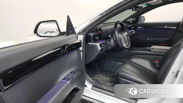 Hyundai Grandeur (GN7) id 4248806 из Кореи 38
