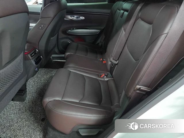 Genesis GV70 id 3914845 из Кореи 17