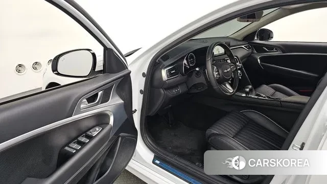 Genesis The New G70 id 2993705 из Кореи 20