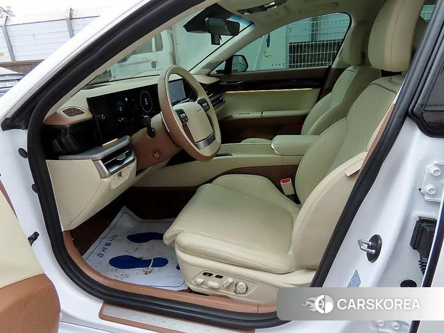 Hyundai Grandeur (GN7) id 3922508 из Кореи 20