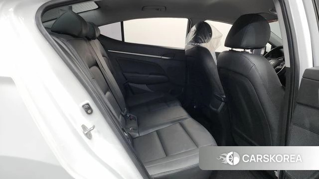 Hyundai Avante AD id 4397985 из Кореи 32