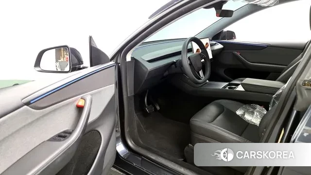 Tesla Model Y id 3596037 из Кореи 20