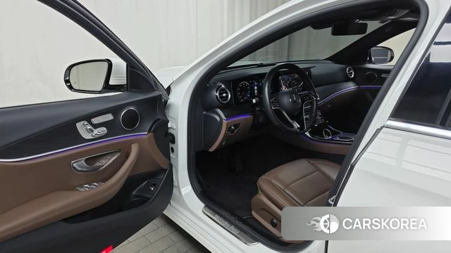 Mercedes-Benz E-Class W213 id 3903526 из Кореи 20