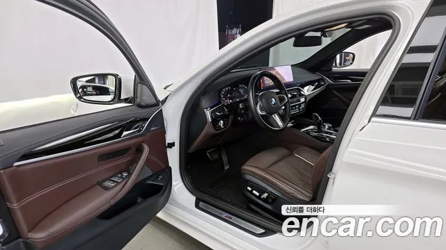 BMW 5 Series (G30) id 2832180 из Кореи 20