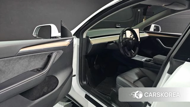 Tesla Model Y id 3922183 из Кореи 20