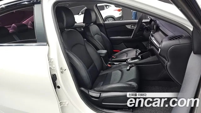 Kia Come New K3 id 2860671 из Кореи 20