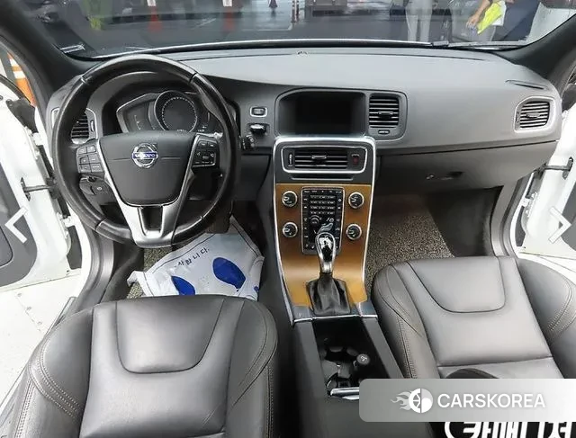 Volvo V60 Cross-Country id 3265426 из Кореи 20