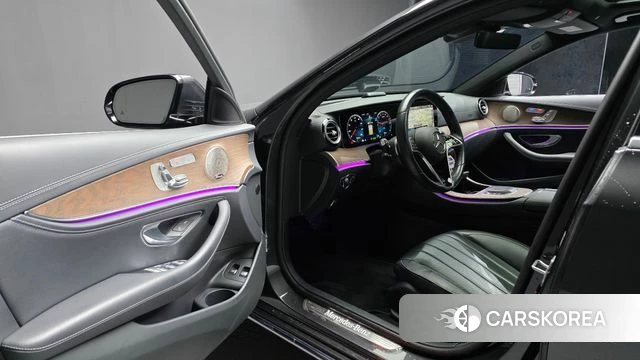 Mercedes-Benz E-Class W213 id 4231299 из Кореи 33