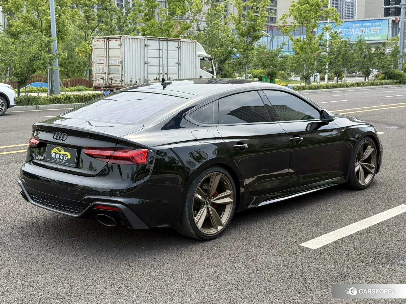 Audi RS 5 id 4421096 из Китая 10