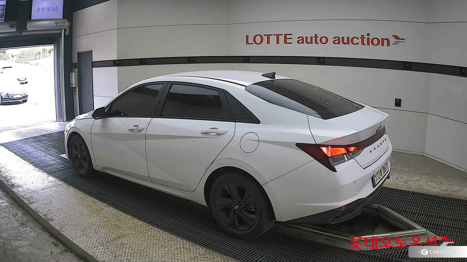 Hyundai Avante id 4289483 из Кореи 38