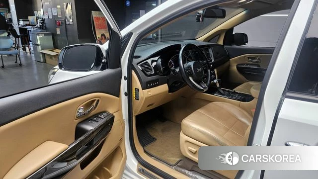 Kia The New Carnival id 3905557 из Кореи 20